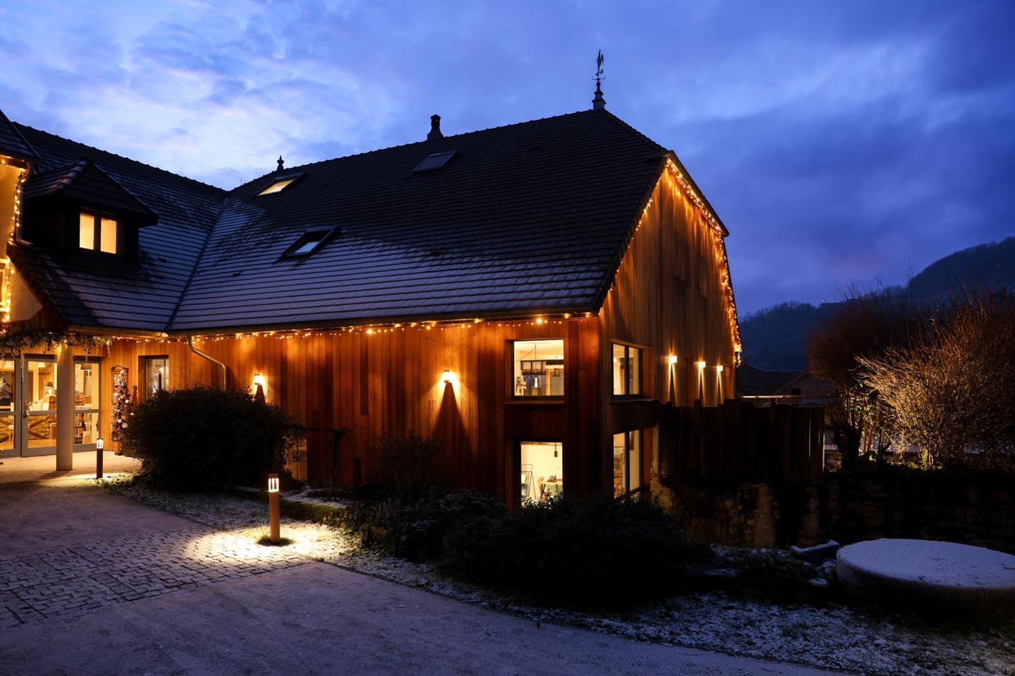 Maison D'Hotes & Spa La Scierie ซาลอนส์-เลส์-แบ็งส์ ภายนอก รูปภาพ